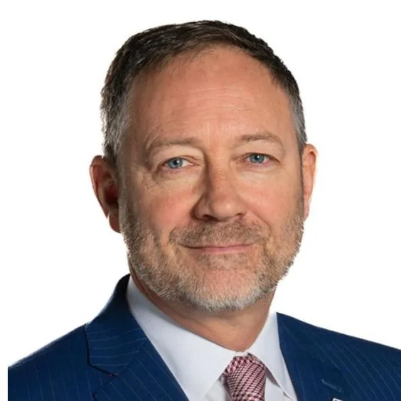Dr․ Dylan Browne